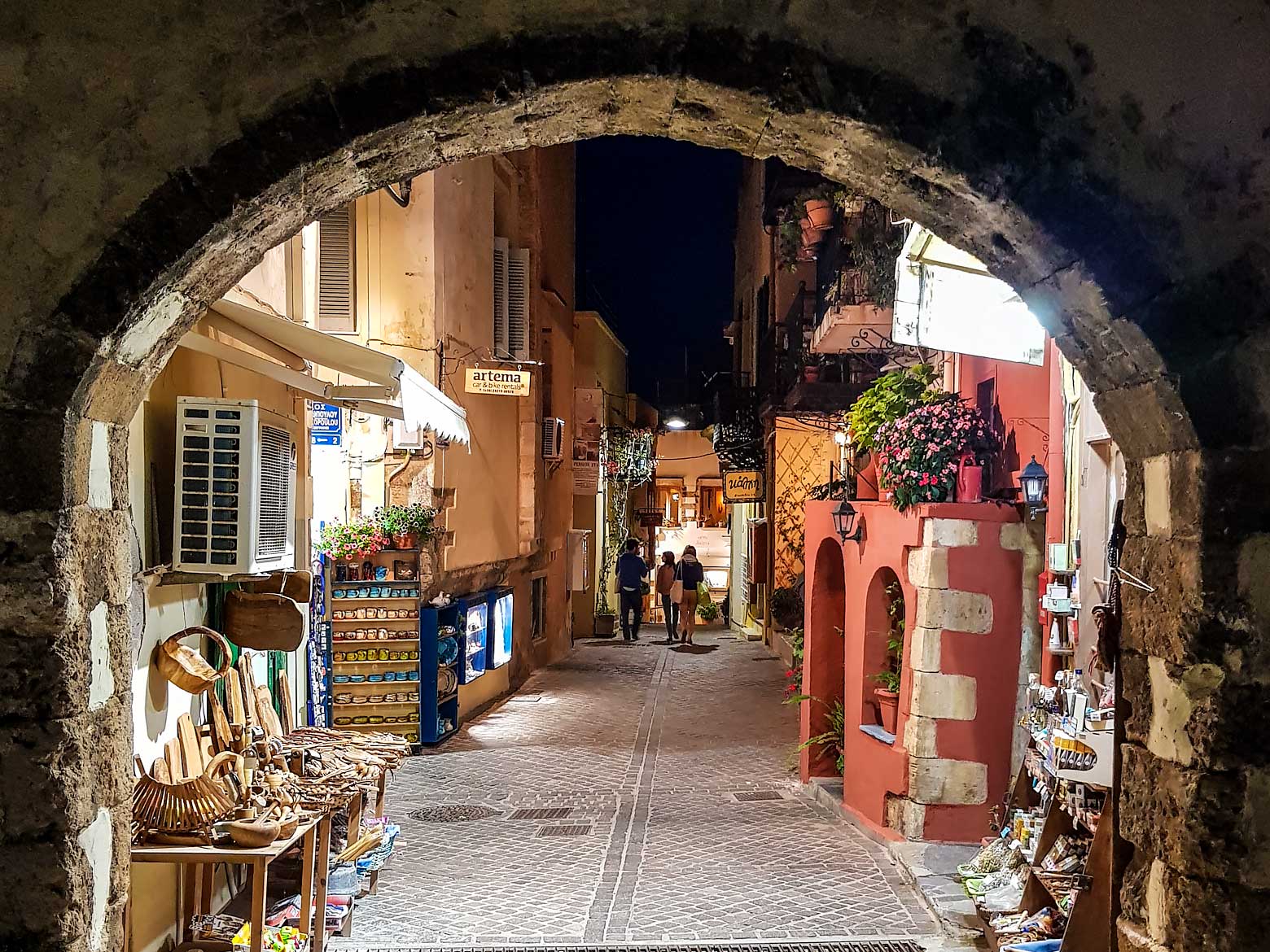 Crete Photo - old town of Chania at night