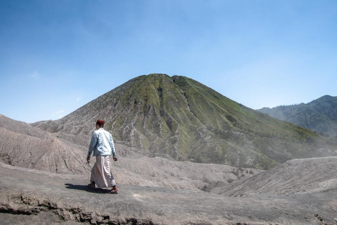 How to Hike Mount Bromo for Free, Without a Tour (+ with a secret path map)