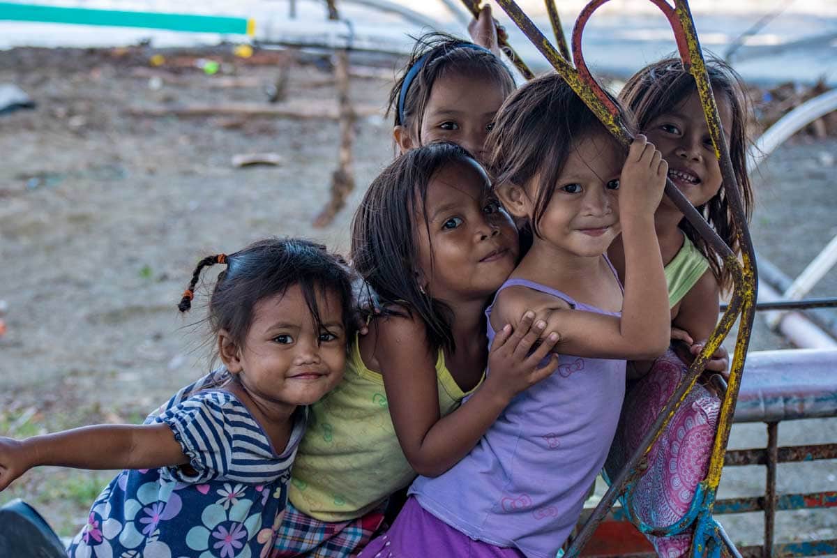 caramoan children