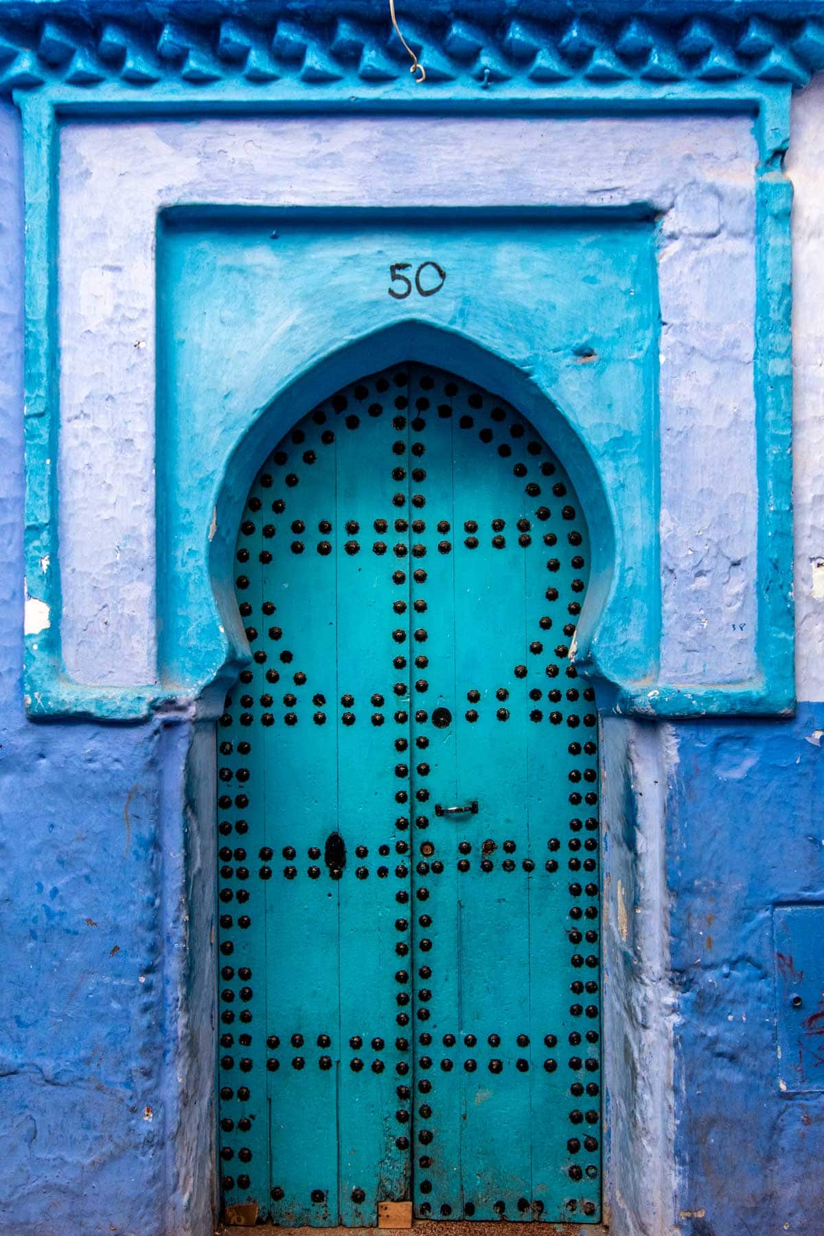 chefchaouen photo guide - beautiful door