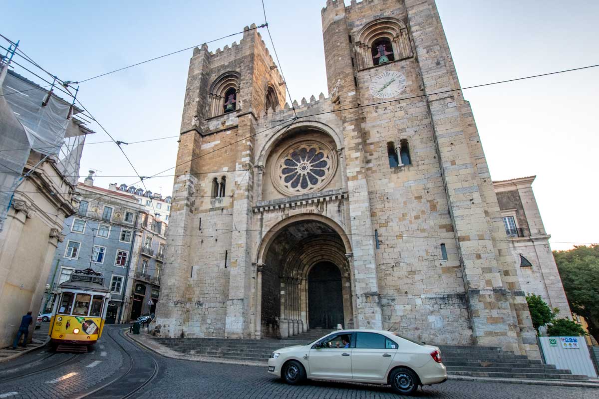 what not to do in lisbon - the cathedral of lisbon