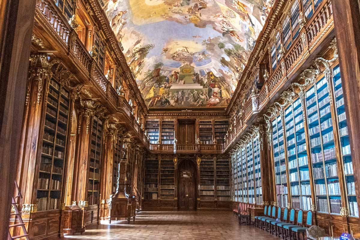 2 days in Prague - Visit Strahov Library