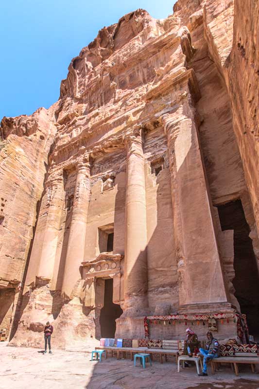 Urn-Tomb-inside-Petra