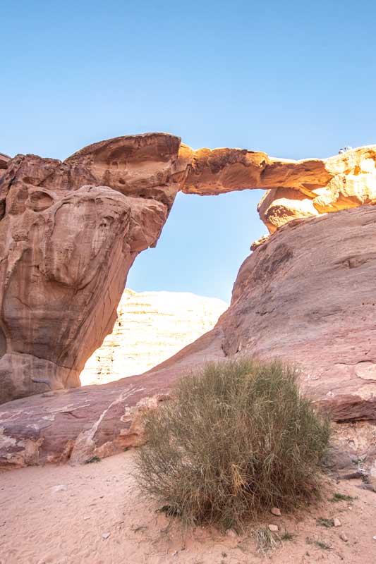 camping-in-wadi-rum-jebel-umm-fruth-bridge