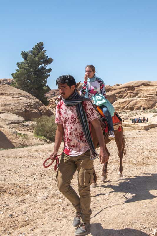 inside-petra-the-bedouins