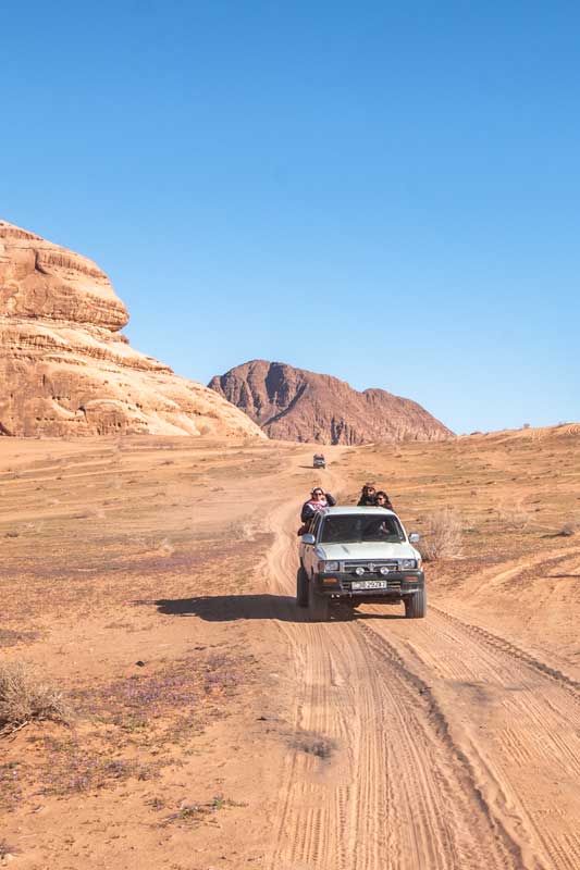 jeep-tour-in-wadi-rum