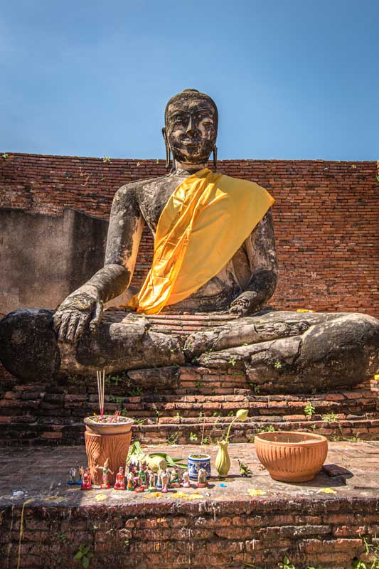 buddha statue in ayutthaya