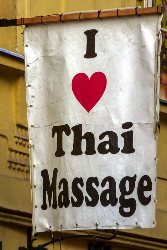 skip-in-thailand-going-in-the-wrong-massage-parlor