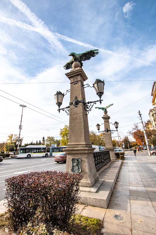 sofia-itinerary-eagles-bridge