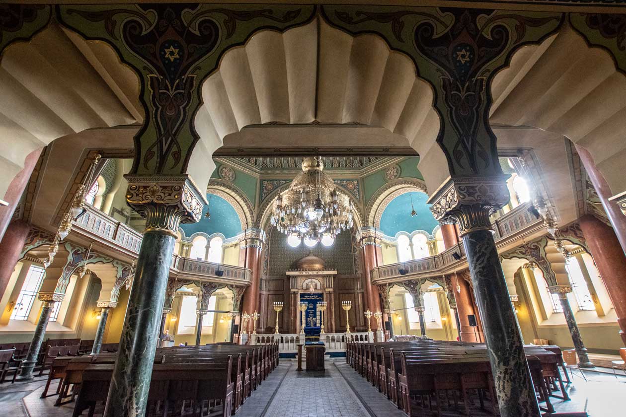 sofia-synagogue interior