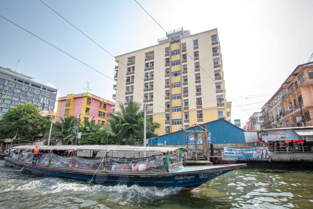 boat-in-the-bangkok-canals