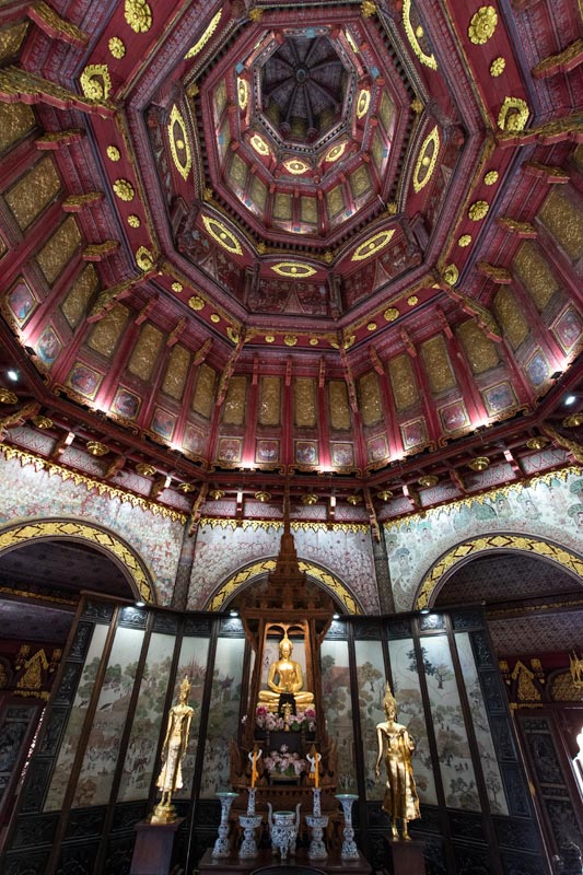 sanctuary-inside-ancient-siam-in-bangkok