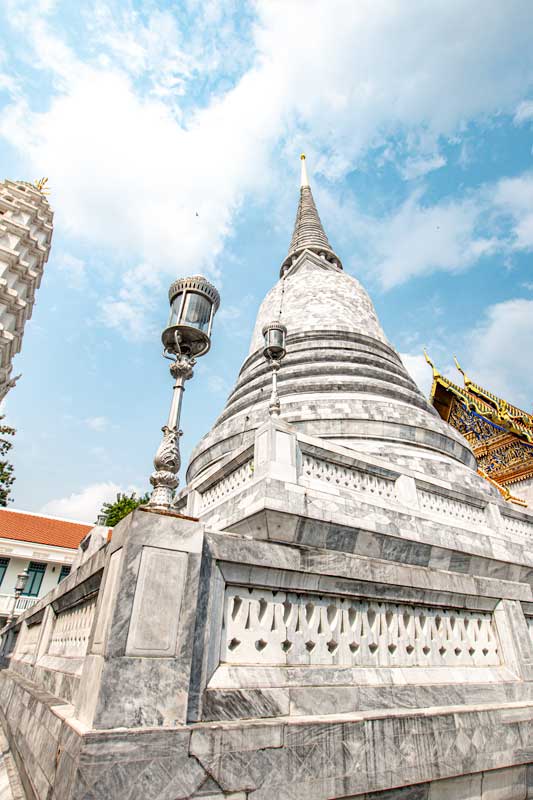 wat-ratchapradit-stupa