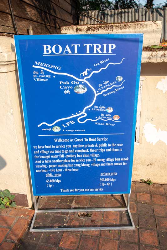 public-boat-to-pak-ou-caves-sign