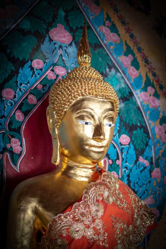 2-day-bangkok-itinerary-wat-arun-buddha