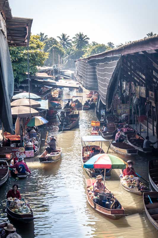 thailand landmarks floating market