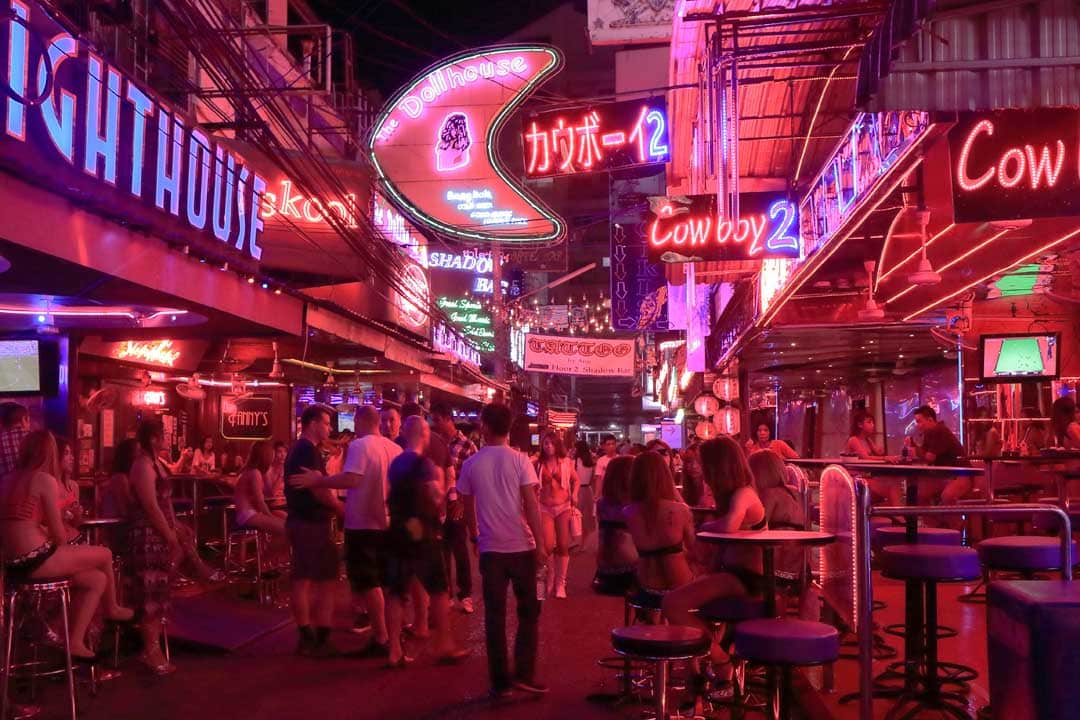 thailand in december -soi-cowboy-in-bangkok