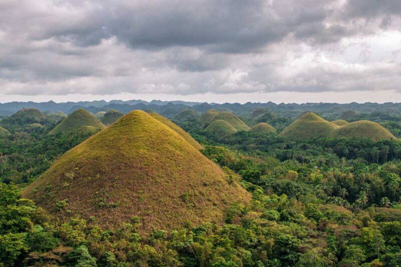 top-10-famous-landmarks-in-the-philippines-2022