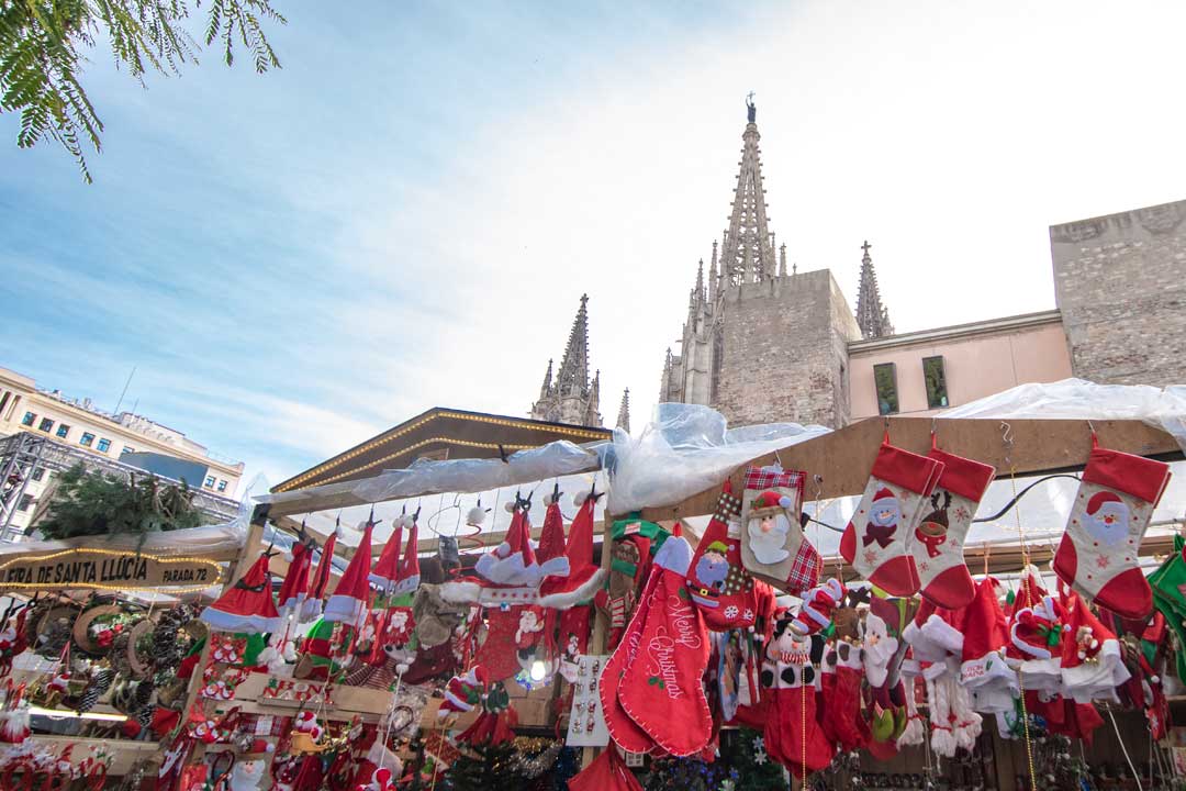 december-in-barcelona-placita-de-la-seu