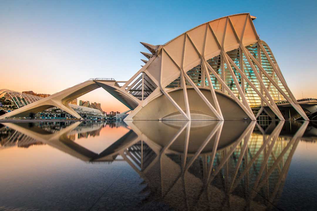 landmarks-in-spain-cit-of-arts-valencia