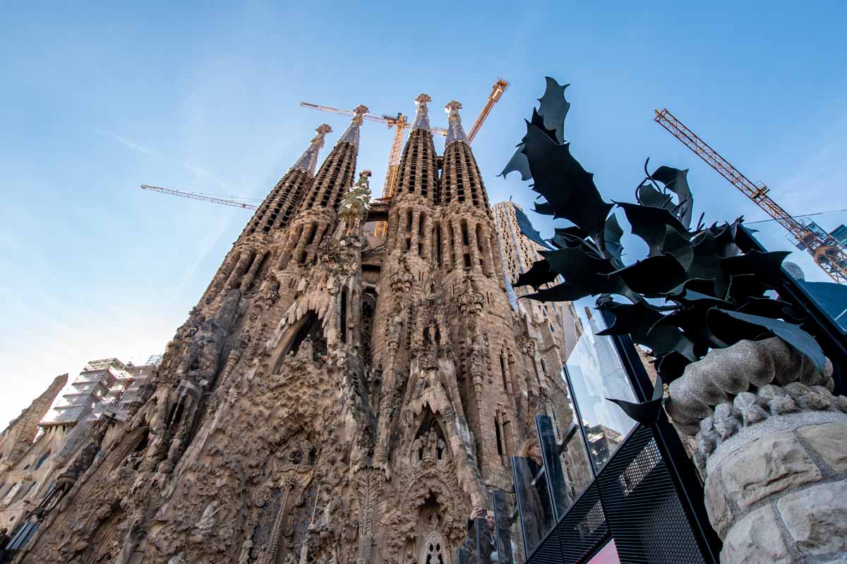 facts about barcelona - sagrada familia is been slowly built