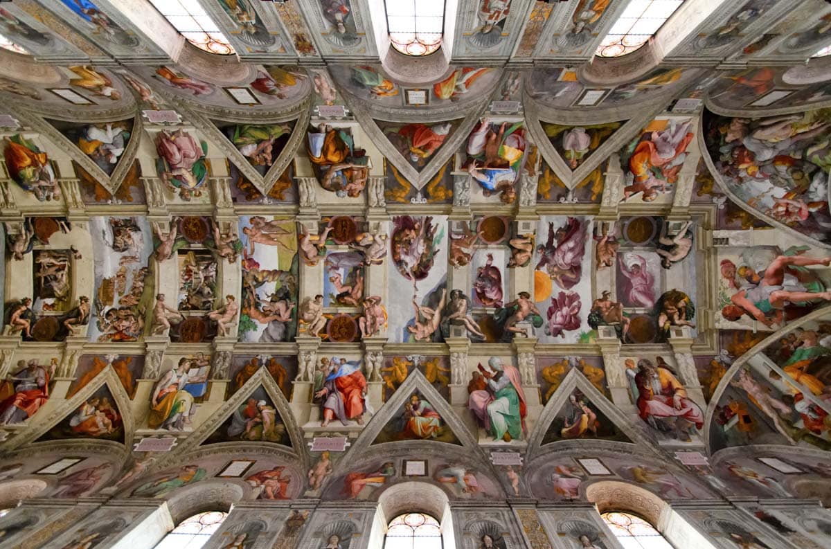 sistine-chapel-beautiful-ceiling