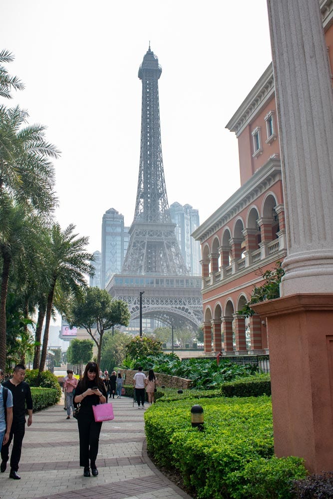eiffel-tower-in-china