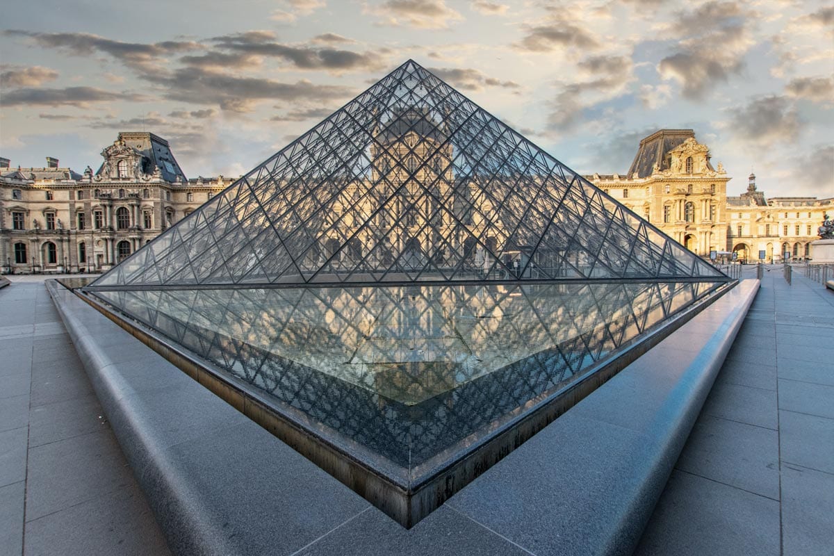 Did you know? 3 fun facts about the Pont Neuf 