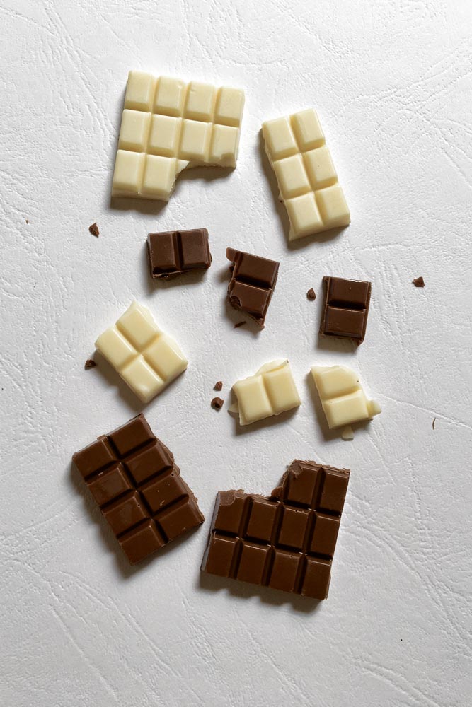 pieces-of-white-and-dark-chocolate