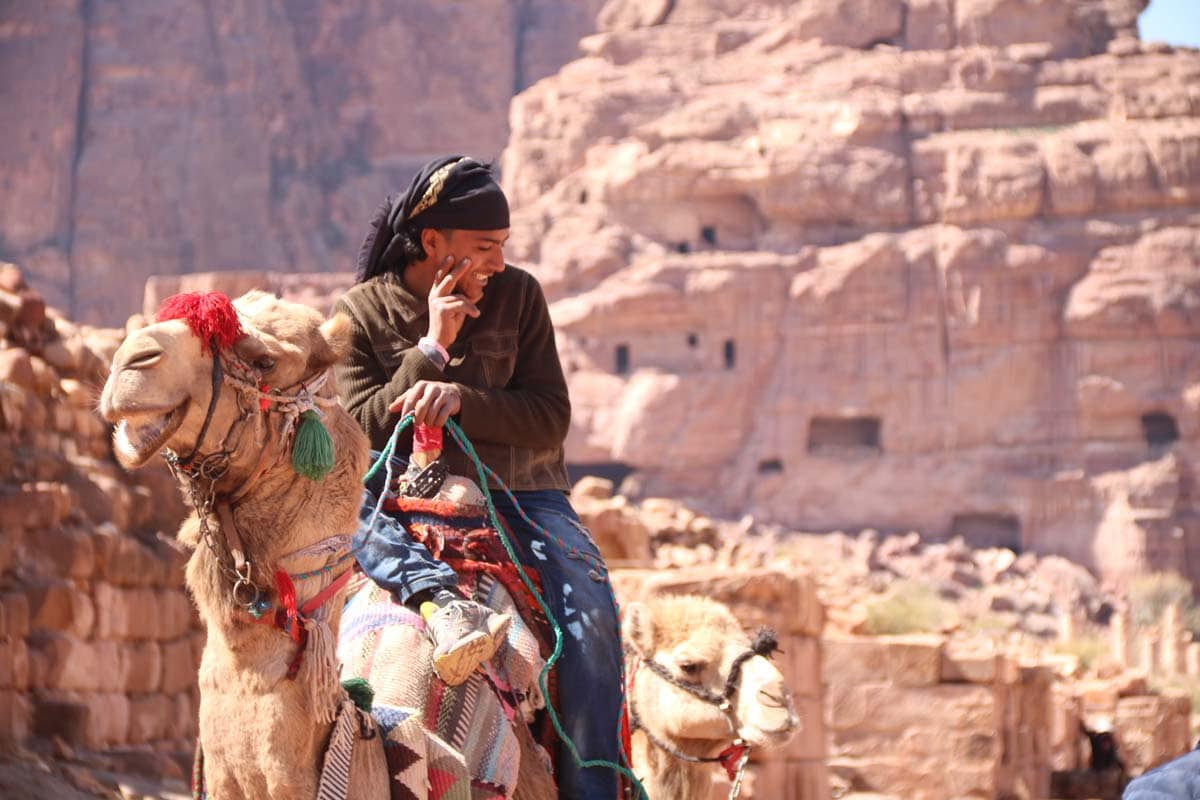 petra-facts-bedouin-smiling-on-a-camel