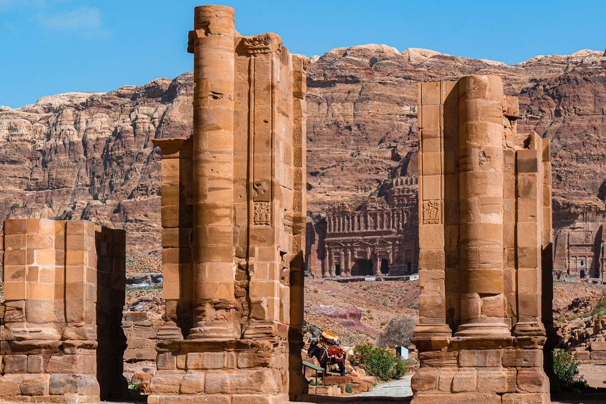 petra-facts-roman-ruins-in-the-middle-of-petra