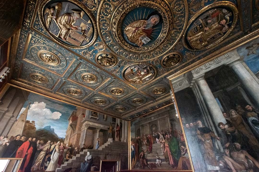 Gallerie-dell'Accademia-interior