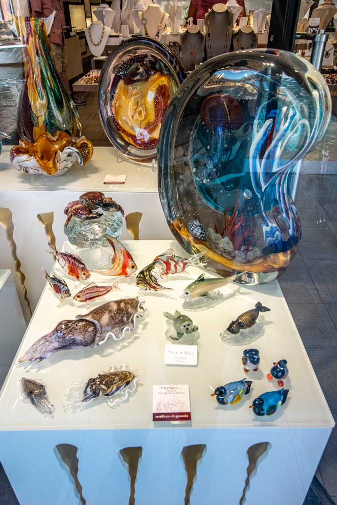 beautiful-venice-glass-in-murano