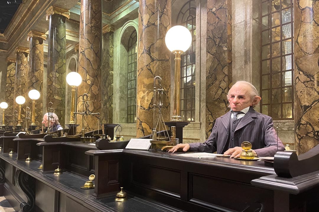 gringotts-casheirs