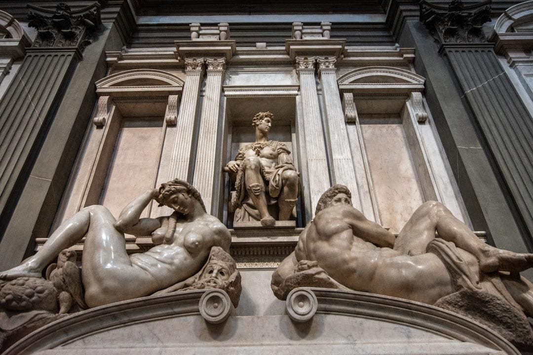 3-day-florence-itinerary-statues-in-medici-chapel