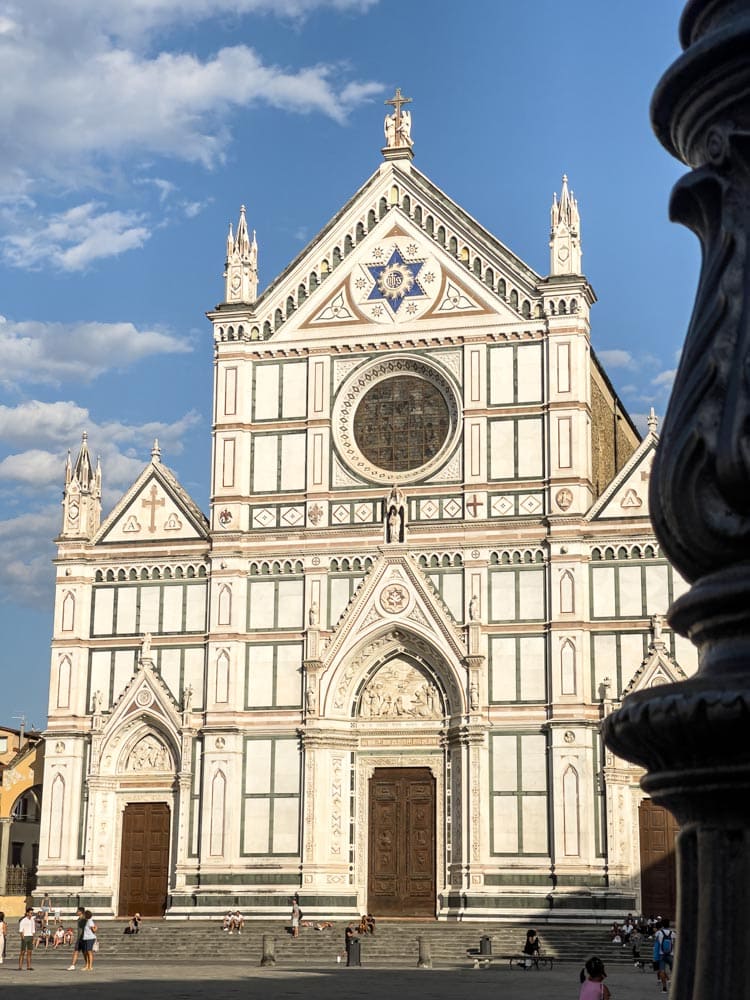 Basilica-of-Santa-Croce-facade