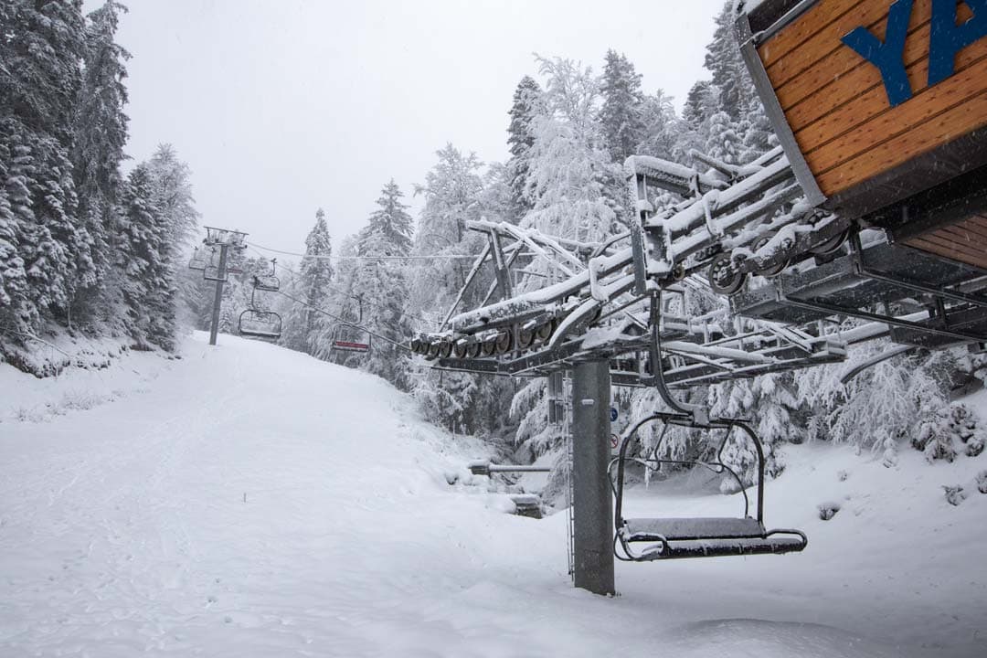 ski-lift-in-borovets