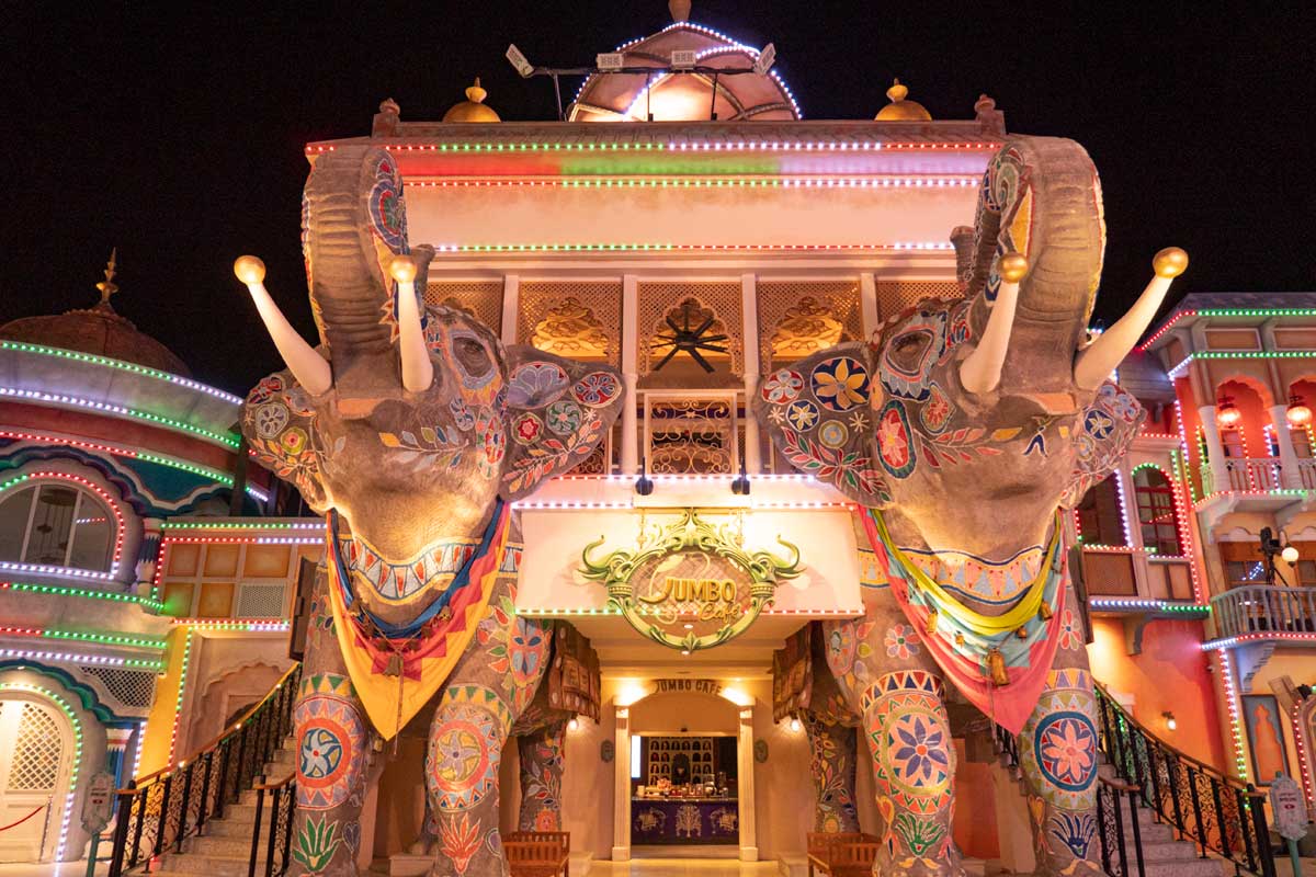 5-days-in-dubai-itinerary-wlwphants-in-bollywood-park