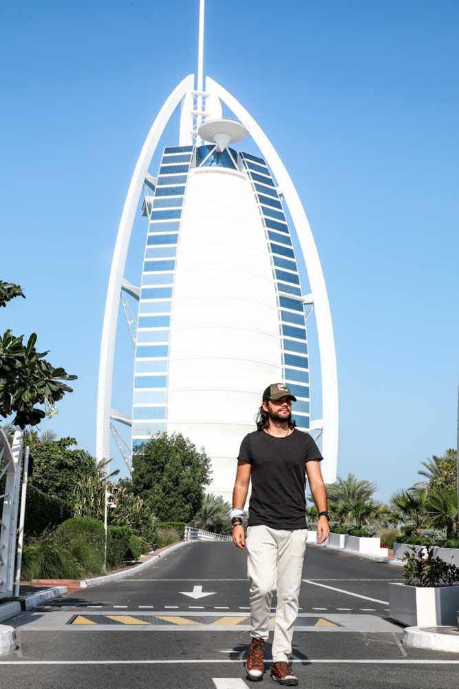 man-in-front-of-burj-al-arab