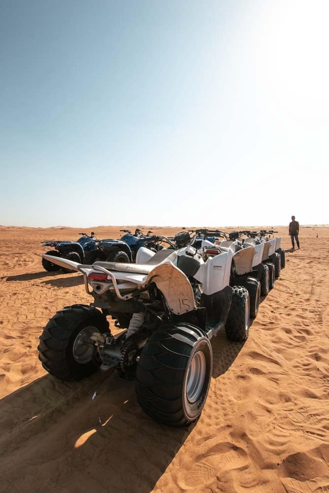 quad-wheels-in-the-desert