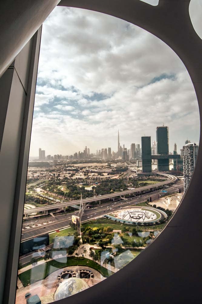 view-from-dubai-frame