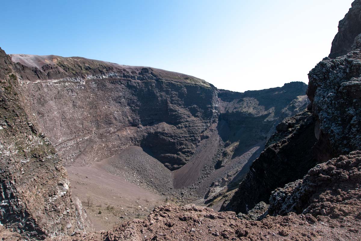 black-crater-of-mount-vesuvius