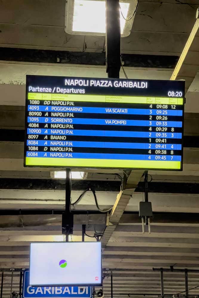 timetable-of-vesuvio-train
