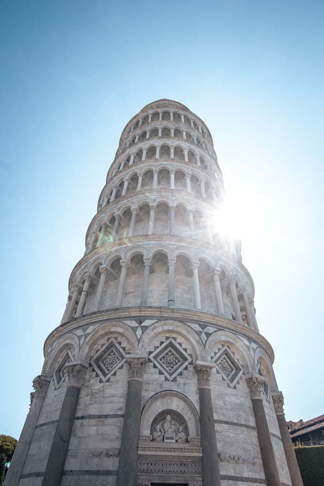7 days in italy tower of pisa close up