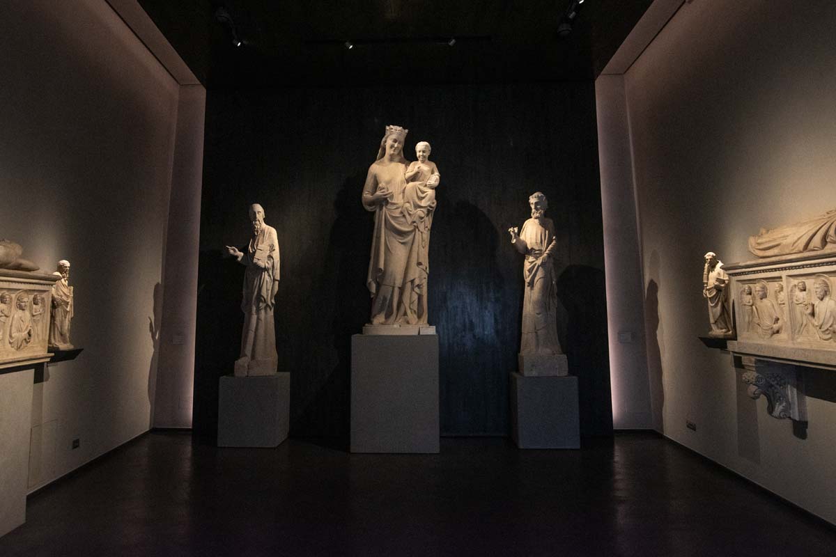 inside-pisa-duomo-museum