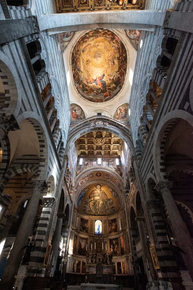 pisa-duomo-interior