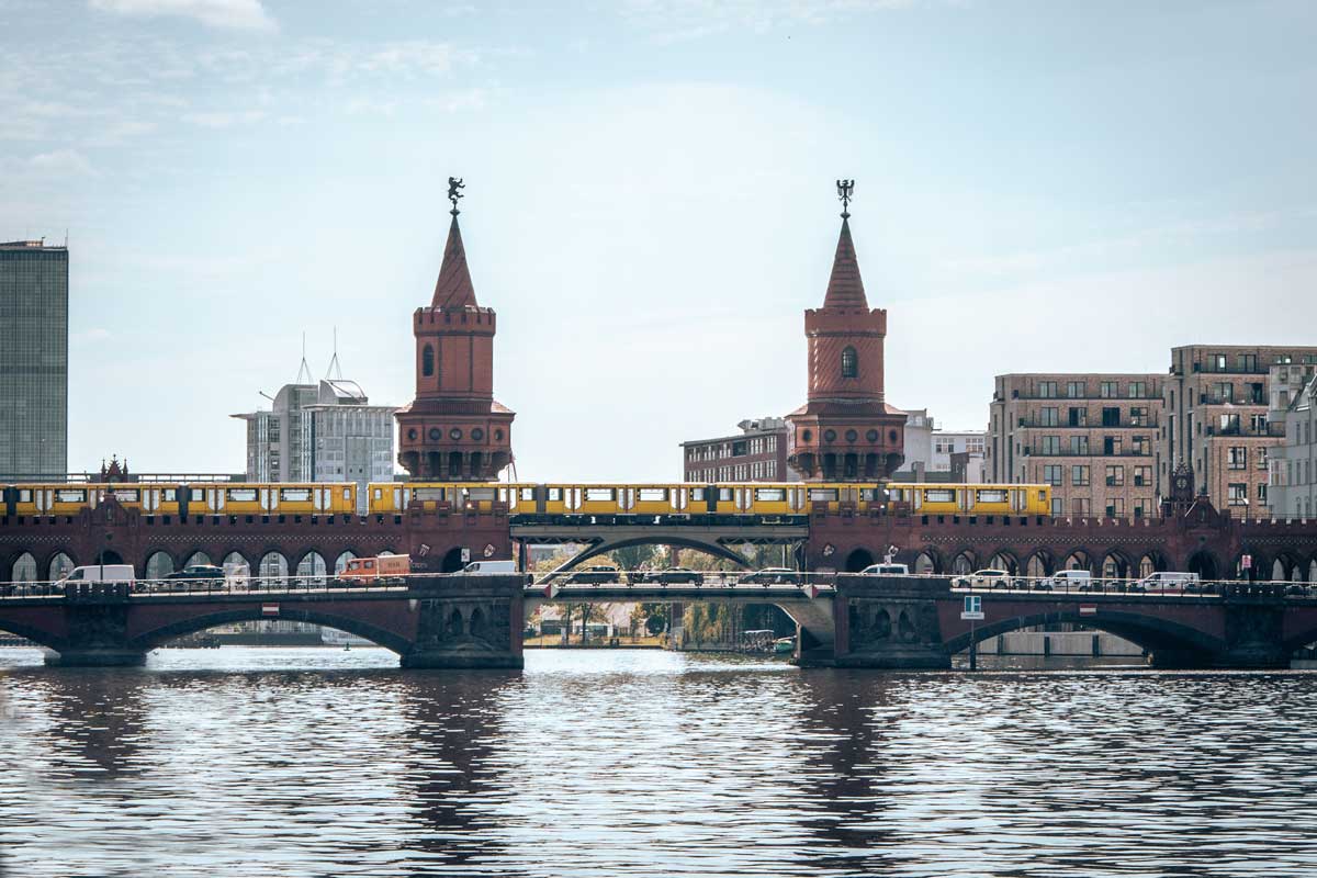 2-day-berlin-itienrary-beautiful-bridge