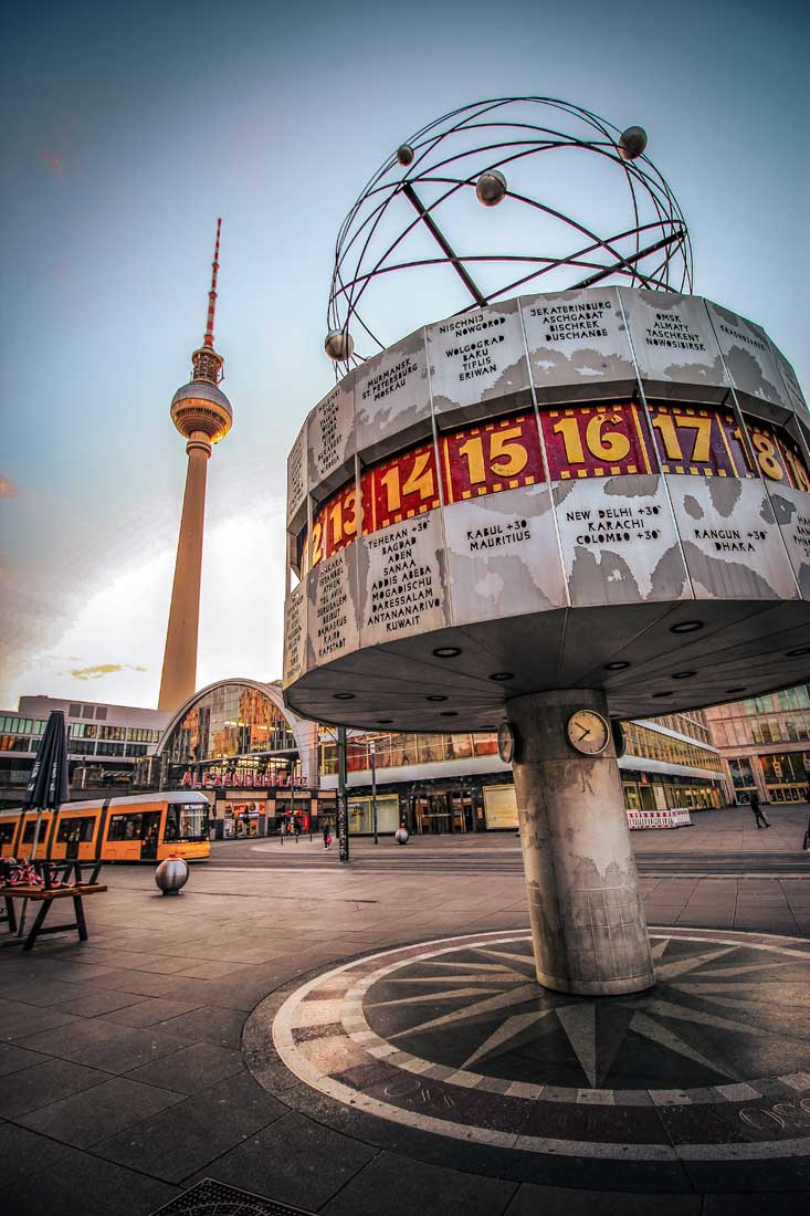 old-clock-on-alexanderplatz