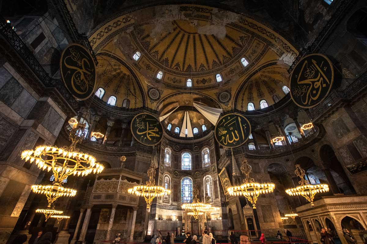 december-in-istanbul-inside-hagia-sophia