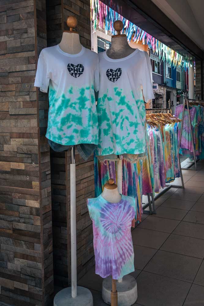 phuket-tshirts-on-display
